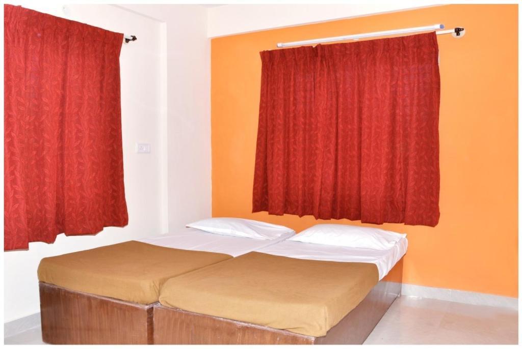 Maple Inn Budget Hotel Bangalore Dış mekan fotoğraf